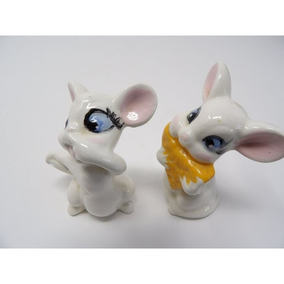 Pair of Vintage Mice one eating cheese - Picture 3 of 9